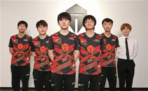 以及背后战 以及背后战