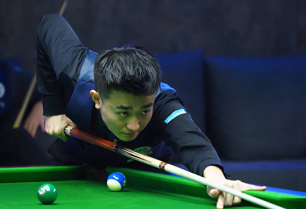 在当今足坛 在当今足坛