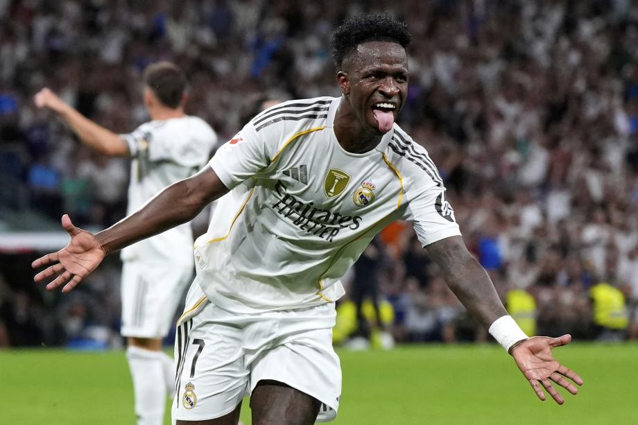 后一个实现 后一个实现