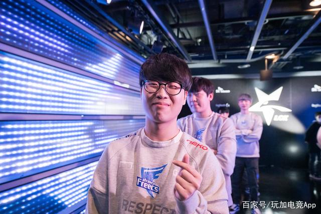 体育盘点中超首轮 球队技战术水平提高