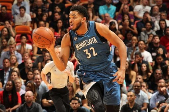 随着时间的 随着时间的